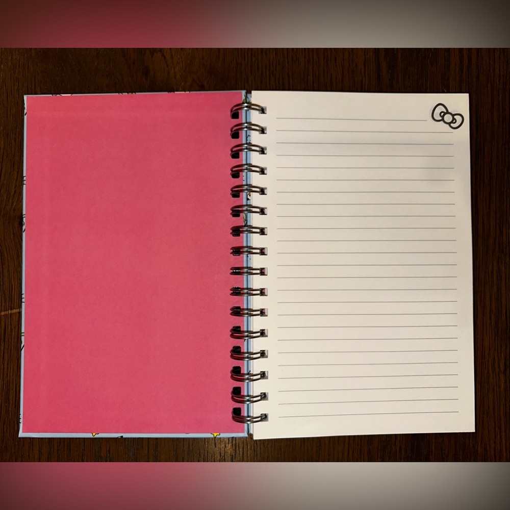 Hello kitty Notebook - Picture 2 of 4